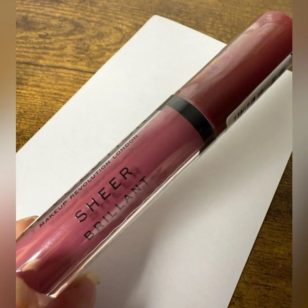 Makeup Revolution Beauty Sheer Brilliant Lipgloss in Sheer Dollhouse